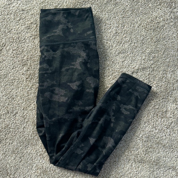 Fabletics Camo Powerhold Leggings - Picture 2 of 6